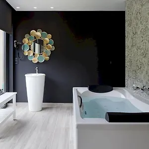 Oribar Country house